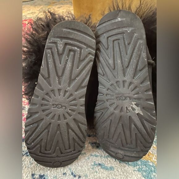 UGG Short Boots Authentic Mongolian Sheepskin Black 7 - Picture 5 of 8